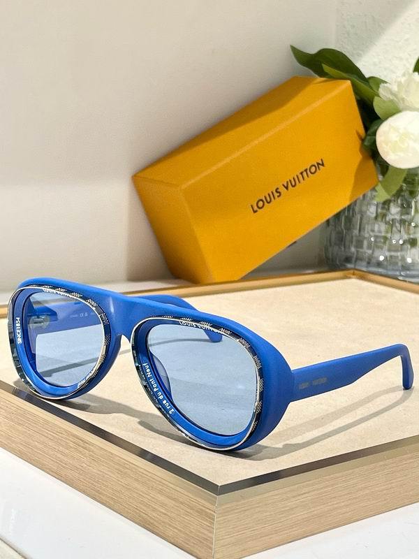 LV Sunglasses 837